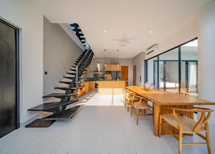 Luxury 4br Private Pool & Sea Horizon Kerobokan