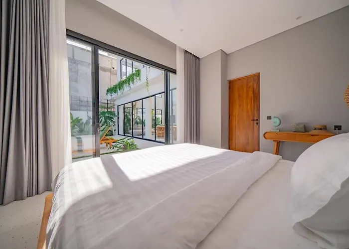 Ferienhaus Luxury 4br Private Pool & Sea Horizon Kerobokan